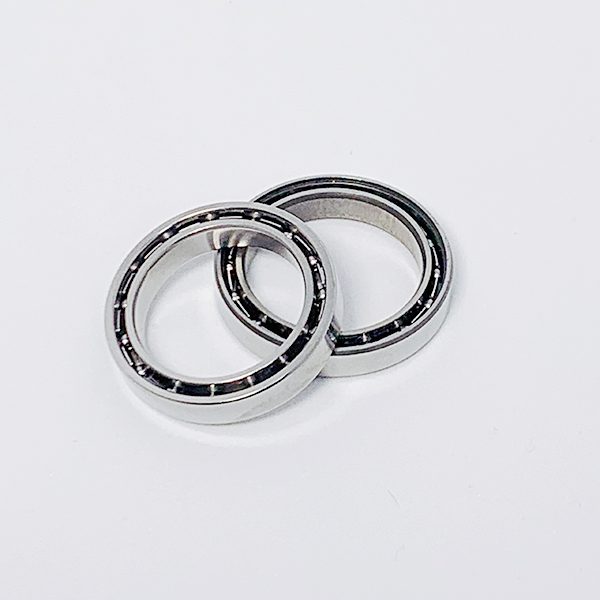 ボールベアリング